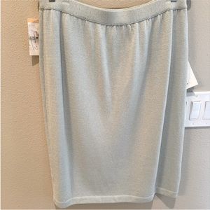 St. John by Marie Gray knit skirt in ice green size 14